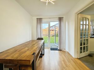 Dining Room- click for photo gallery